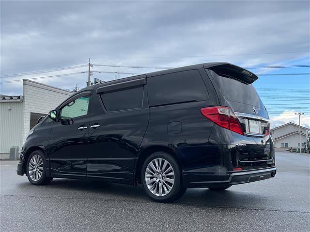 アルファード 240S タイプゴールド 純正HDDナビ・フルセグTV・USB・Bluetooth・前後サンルーフ・フリップダウンモニター・クルーズコントロール・両側パワースライドドア・バックカメラ・ハーフレザーシート・純正マット・スペアキー(12枚目)