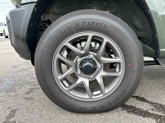 ジムニー XC クルーズコントロール 前席シートヒーター LEDヘッドライト フォグランプ ヘッドライトウォッシャー レーンキープアシスト 純正ア16インチルミホイール スマートキー オートライト 純正フロアマット(39枚目)