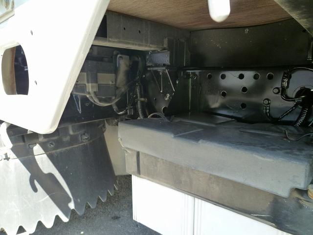 タイタントラック １．５ｔ標準ショート　平ボデー　全低床（22枚目）