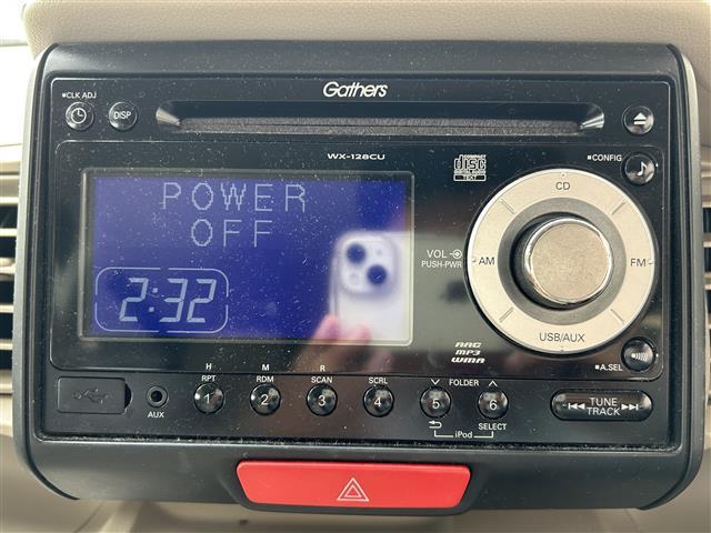 Ｎ－ＢＯＸ＋ Ｇ　純正オーディオ（ＡＭ／ＦＭ／ＣＤ／ＡＵＸ）／プッシュスタート／横滑り防止／ＥＴＣ／電動格納ミラー／両側スライドドア／純正フロアマット／取扱説明書（2枚目）