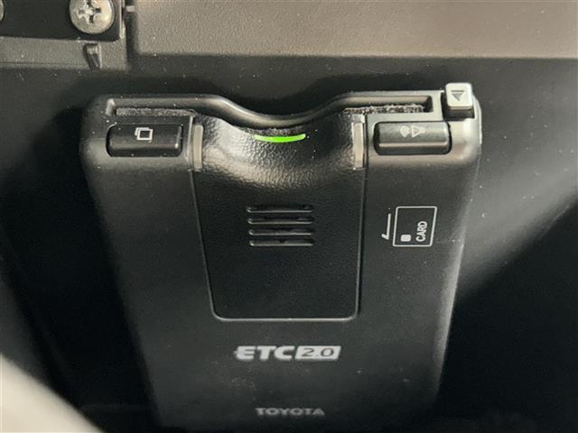 コペン ＧＲ　スポーツ　ワンオーナー／純正ナビ／ＣＤ／ＤＶＤ／ＢＴ／ＡＭ／ＦＭ／フルセグＴＶ／バックカメラ／ＥＴＣ２．０／デジタルインナーミラー／前方ドライブレコーダー／パドルシフト／ＭＴモード付ＡＴ／シートヒーター（4枚目）