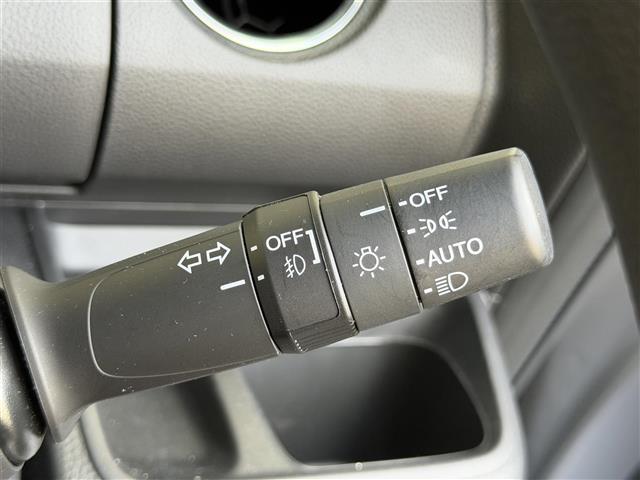 Ｎ－ＢＯＸカスタム Ｇ・Ｌホンダセンシング　／ワンオーナー／７インチ社外ナビ／ＶＸＭ－１８５ＶＦｉ／ＣＤ／ＤＶＤ／ＢＴ／フルセグＴＶ／バックカメラ／ＥＴＣ／両側パワースライドドア／衝突軽減ブレーキ／クルーズコントロール／後方コーナーセンサー（12枚目）