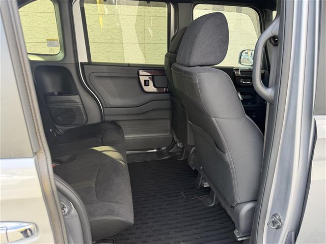 Ｎ－ＢＯＸカスタム Ｇ・Ｌホンダセンシング　／ワンオーナー／７インチ社外ナビ／ＶＸＭ－１８５ＶＦｉ／ＣＤ／ＤＶＤ／ＢＴ／フルセグＴＶ／バックカメラ／ＥＴＣ／両側パワースライドドア／衝突軽減ブレーキ／クルーズコントロール／後方コーナーセンサー（26枚目）