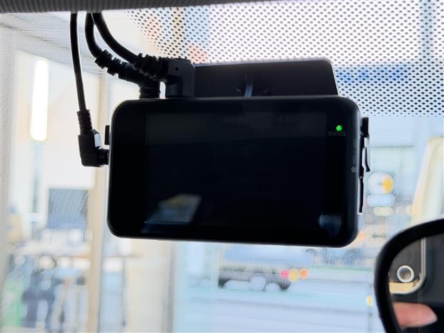 MINI クーパー ワンオーナー/純正ナビ/AM/FM/BT/USB/ETC/バックカメラ/インテリジェントセーフティ/前後ドライブレコーダー/コーナーセンサー/レザーシート/シートヒーター/スマートキー(2枚目)