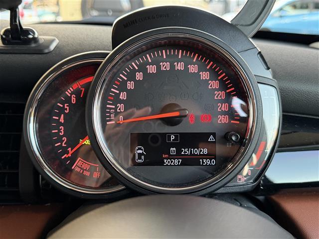 MINI クーパー ワンオーナー/純正ナビ/AM/FM/BT/USB/ETC/バックカメラ/インテリジェントセーフティ/前後ドライブレコーダー/コーナーセンサー/レザーシート/シートヒーター/スマートキー(6枚目)