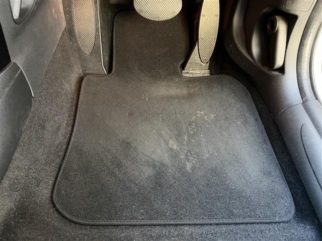 MINI クーパー ワンオーナー/純正ナビ/AM/FM/BT/USB/ETC/バックカメラ/インテリジェントセーフティ/前後ドライブレコーダー/コーナーセンサー/レザーシート/シートヒーター/スマートキー(21枚目)