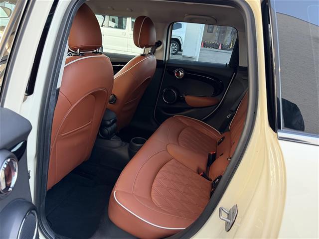 MINI クーパー ワンオーナー/純正ナビ/AM/FM/BT/USB/ETC/バックカメラ/インテリジェントセーフティ/前後ドライブレコーダー/コーナーセンサー/レザーシート/シートヒーター/スマートキー(28枚目)