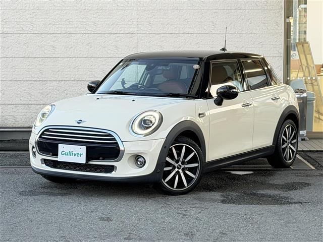 MINI クーパー ワンオーナー/純正ナビ/AM/FM/BT/USB/ETC/バックカメラ/インテリジェントセーフティ/前後ドライブレコーダー/コーナーセンサー/レザーシート/シートヒーター/スマートキー(32枚目)