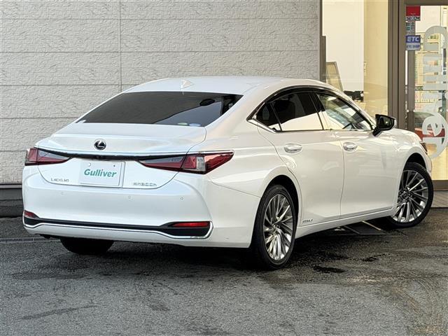 ES ES300h バージョンL サンルーフ/12.3インチナビ/CD/DVD/BT/SD/USB/AUX/フルセグTV/ETC2.0/全周囲カメラ/衝突軽減ブレーキ/レーダークルーズコントロール/スペアキー2本/ドラレコ/レーダー(36枚目)