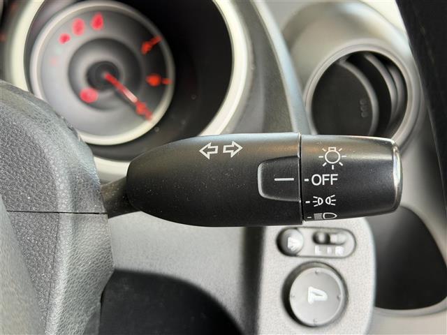 フィット G オーディオ/リモコンキー/ETC/フロアマット/ドアバイザー(7枚目)