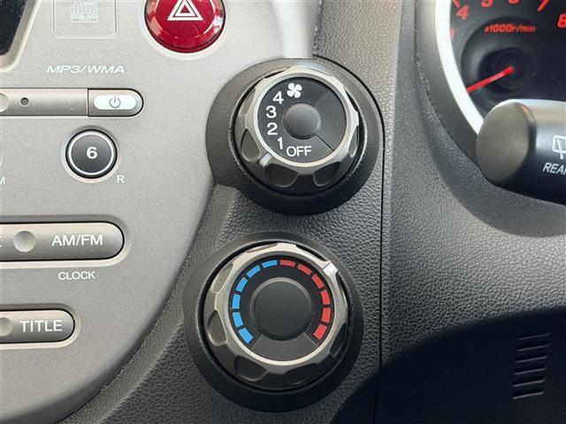 フィット G オーディオ/リモコンキー/ETC/フロアマット/ドアバイザー(9枚目)