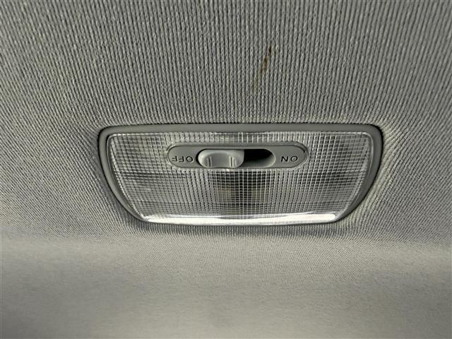 フィット G オーディオ/リモコンキー/ETC/フロアマット/ドアバイザー(17枚目)