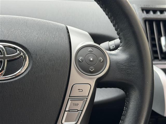 プリウスアルファ Sツーリングセレクション 社外ナビEX009V/CD/DVD/BT/SD/フルセグTV/バックカメラ/ETC/前後ドライブレコーダー/社外レーダー/LEDヘッドライト/オートライト/フォグランプ/純正ドアバイザー/フロアマット(13枚目)