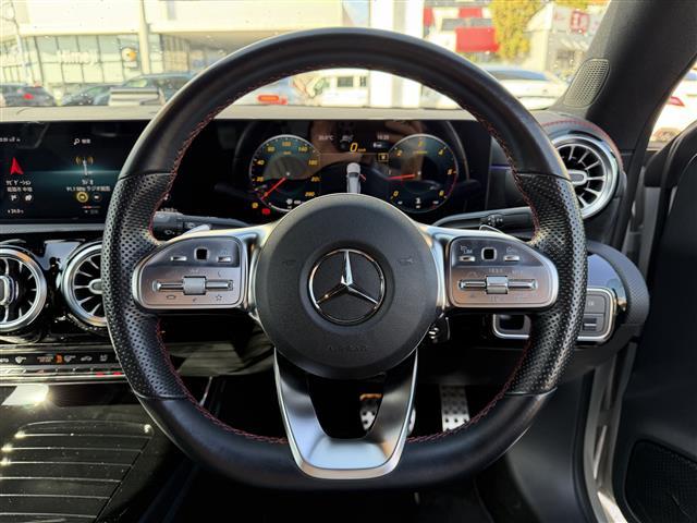 CLAクラス シューティングブレーク CLA200d シューティングブレーク 純正ナビ/BT/USB/フルセグTV/全周囲カメラ/ETC2.0/衝突軽減ブレーキ/レーダークルーズコントロール/前後コーナーセンサー/前後ドライブレコーダー/ハーフレザーシート/純正フロアマット(7枚目)