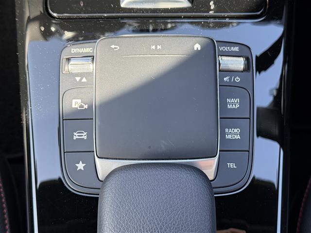 CLAクラス シューティングブレーク CLA200d シューティングブレーク 純正ナビ/BT/USB/フルセグTV/全周囲カメラ/ETC2.0/衝突軽減ブレーキ/レーダークルーズコントロール/前後コーナーセンサー/前後ドライブレコーダー/ハーフレザーシート/純正フロアマット(14枚目)