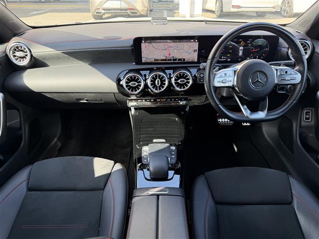 CLAクラス シューティングブレーク CLA200d シューティングブレーク 純正ナビ/BT/USB/フルセグTV/全周囲カメラ/ETC2.0/衝突軽減ブレーキ/レーダークルーズコントロール/前後コーナーセンサー/前後ドライブレコーダー/ハーフレザーシート/純正フロアマット(40枚目)