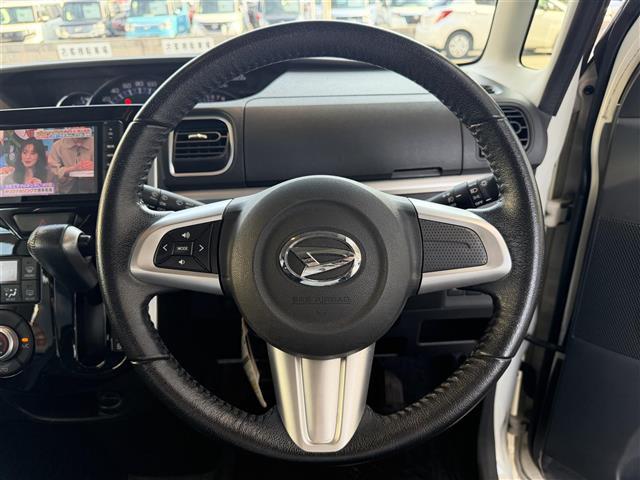 タント カスタムRS スマートセレクションSA /社外メモリーナビ(CD/DVD/BT/フルセグTV)/バックカメラ/両側パワースライド/社外アルミホイール付きスタッドレスタイヤ積み込み/ETC/LEDヘッドライト/AUTOライト(9枚目)