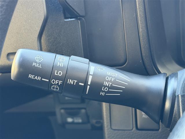 プロボックス F キャリア付き/純正ナビ/CD/BT/SD/フルセグTV/ETC/AC100V/リモコンキー/オートライト/オートハイビーム/ヘッドライトレベライザー/防眩ミラー/ドアバイザー(9枚目)