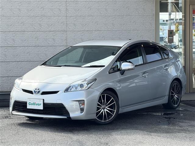 プリウス S 17インチ社外ホイール(HRS)/ナビ/NSCP-W64/CD/DVD/BT/SD/ワンセグTV/バックカメラ/ETC/前方ドライブレコーダー/オートライト/スマートキー/電動格納ミラー(33枚目)