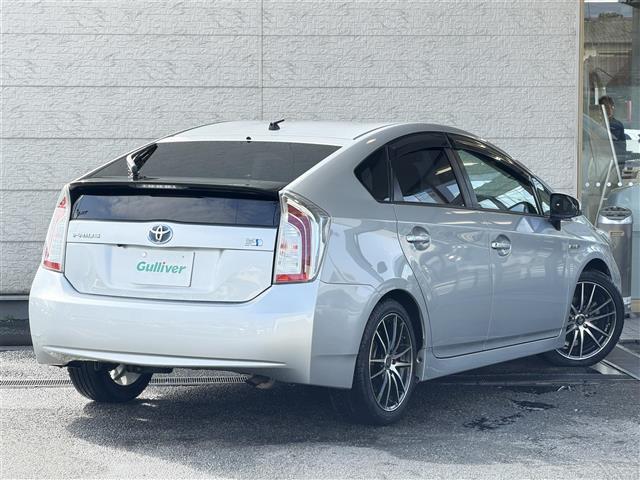 プリウス S 17インチ社外ホイール(HRS)/ナビ/NSCP-W64/CD/DVD/BT/SD/ワンセグTV/バックカメラ/ETC/前方ドライブレコーダー/オートライト/スマートキー/電動格納ミラー(34枚目)