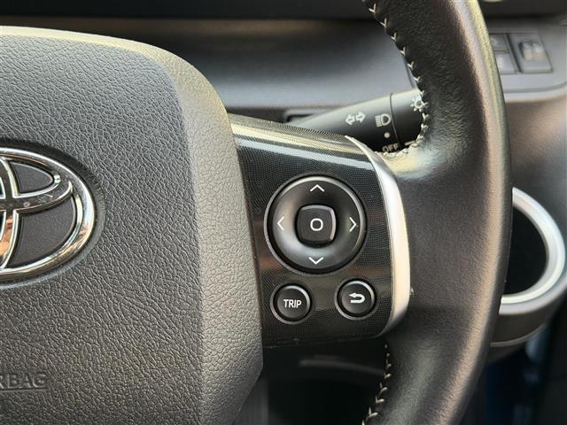 シエンタ Ｇ　雹害／ワンオーナー／純正ディーラーナビ（ＣＤ／ＢＴ／フルセグＴＶ）／バックカメラ／両側パワースライドドア／トヨタセーフティセンス／レーンアシスト／オートマチックハイビーム／（9枚目）