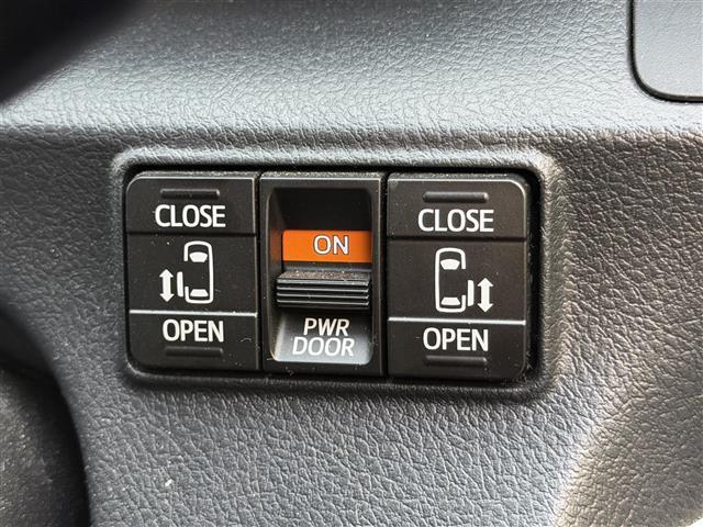 シエンタ Ｇ　雹害／ワンオーナー／純正ディーラーナビ（ＣＤ／ＢＴ／フルセグＴＶ）／バックカメラ／両側パワースライドドア／トヨタセーフティセンス／レーンアシスト／オートマチックハイビーム／（13枚目）