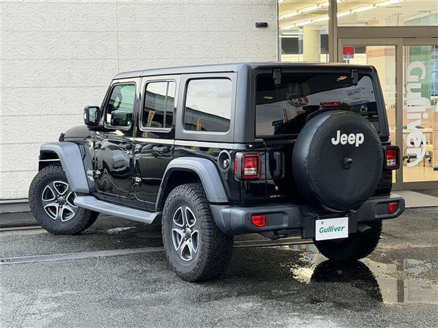 ジープ・ラングラーアンリミテッド スポーツ　／ワンオーナー☆純正ディスプレイオーディオ（ＢＴ／ＵＳＢ）／バックカメラ／サイドカメラ／レーダークルーズコントロール／ＥＴＣ／アイドリングストップ／コーナーセンサー／スマートキー（30枚目）