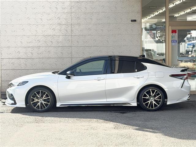 カムリ ＷＳレザーパッケージ　／ワンオーナー／純正メーカーナビ（ＢＴ／Ｍｉｒａｃａｓｔ）／バックカメラ／ＧＲエアロ／フロント／サイド／リア／リアアンダー／ＴＲＤマフラー／サンルーフ☆／ルレザーシート／前席パワーシート（34枚目）