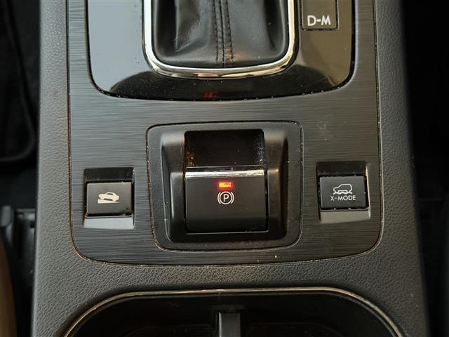 店頭販売もしておりますので、先に在庫が無くなってしまうこともございます。気になる車はまずはお問い合わせください！