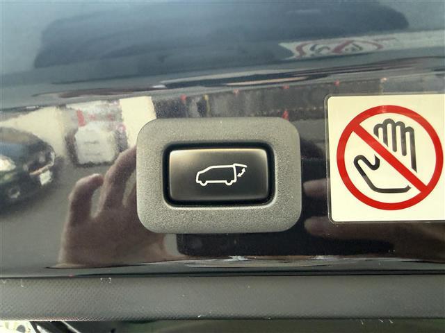 店頭在庫以外にも全国約４万台※の在庫から、ぴったりな１台をご提案します！※２０２３年１０月現在の在庫台数です。売約済の可能性があります。