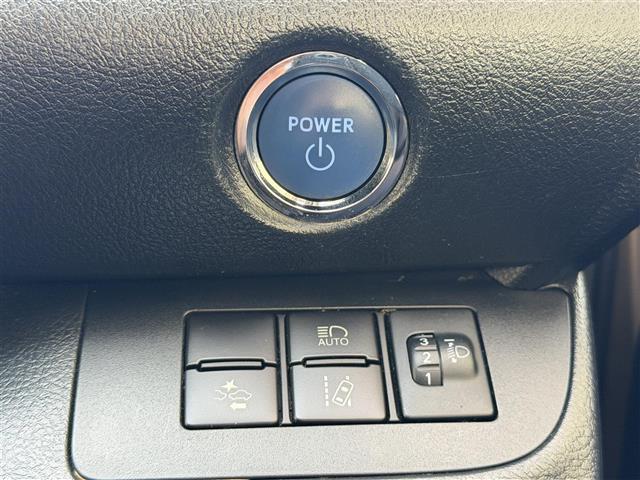 シエンタ Ｇ　グランパー　純正ナビ／ＣＤ／ＢＴ／ＳＤ／フルセグＴＶ／ＥＴＣ／バックカメラ／両側パワースライドドア／衝突軽減ブレーキ／クルーズコントロール／前方ドライブレコーダー／オートハイビーム／ヘッドライトレベライザー（12枚目）