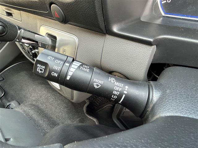 ＮＶ３５０キャラバンバン ライダー　プレミアムＧＸ　／純正ディーラーナビ（ＣＤ／ＤＶＤ／ＢＴ／フルセグＴＶ）／バックカメラ／両側イージー／クローザードア／ＡＵＴＯライト／ＥＴＣ／フロアマット／ドアバイザー／スマートキー／スペアキー／保証書／（11枚目）