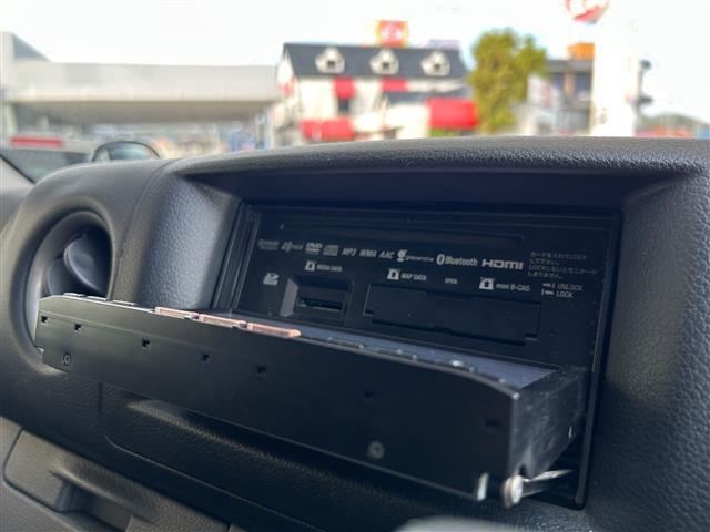 ＮＶ３５０キャラバンバン ライダー　プレミアムＧＸ　／純正ディーラーナビ（ＣＤ／ＤＶＤ／ＢＴ／フルセグＴＶ）／バックカメラ／両側イージー／クローザードア／ＡＵＴＯライト／ＥＴＣ／フロアマット／ドアバイザー／スマートキー／スペアキー／保証書／（16枚目）