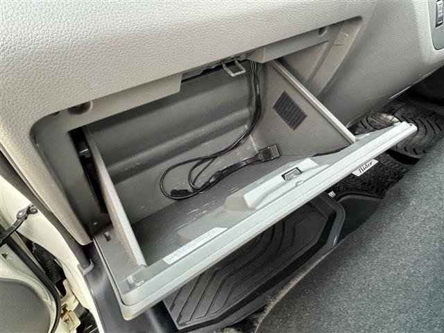 ＮＶ３５０キャラバンバン ライダー　プレミアムＧＸ　／純正ディーラーナビ（ＣＤ／ＤＶＤ／ＢＴ／フルセグＴＶ）／バックカメラ／両側イージー／クローザードア／ＡＵＴＯライト／ＥＴＣ／フロアマット／ドアバイザー／スマートキー／スペアキー／保証書／（23枚目）