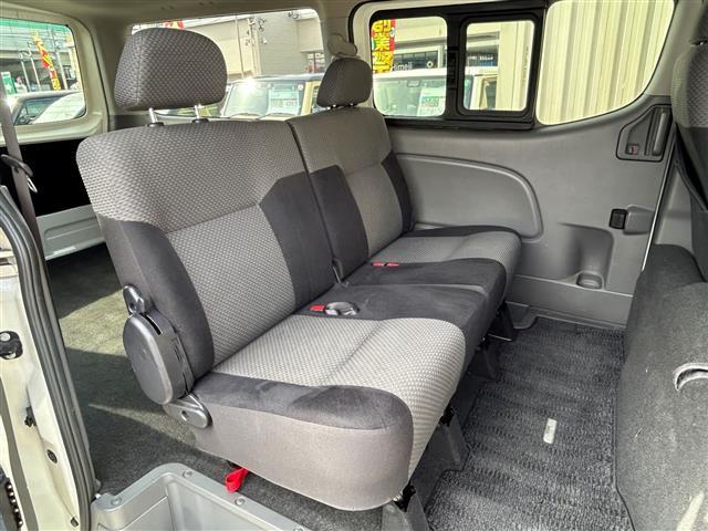 ＮＶ３５０キャラバンバン ライダー　プレミアムＧＸ　／純正ディーラーナビ（ＣＤ／ＤＶＤ／ＢＴ／フルセグＴＶ）／バックカメラ／両側イージー／クローザードア／ＡＵＴＯライト／ＥＴＣ／フロアマット／ドアバイザー／スマートキー／スペアキー／保証書／（25枚目）