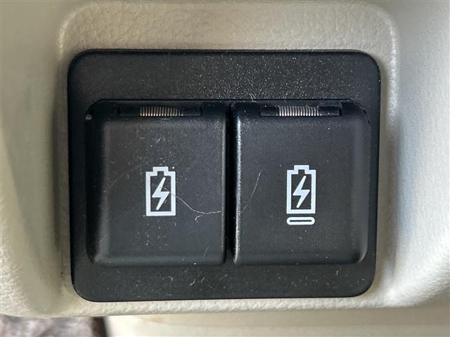 NV100クリッパーリオ G /社外メモリーナビ(CD/DVD/BT/フルセグTV)/両側パワースライドドア/ドライブレコーダー/リアコーナーセンサー/アイドリングストップ/LEDヘッドライト/AUTOライト/衝突軽減ブレーキ(16枚目)