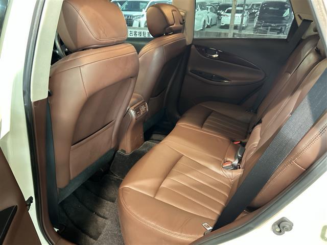 スカイラインクロスオーバー 370GT FOUR タイプP(28枚目)