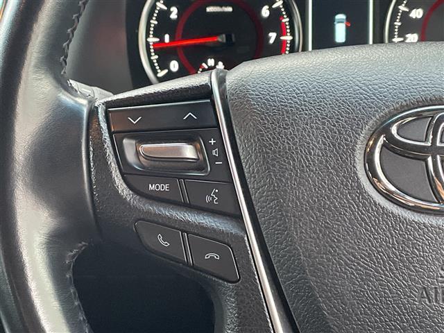 アルファード 2.5S タイプゴールド サンルーフ/純正ディスプレイオーディオ/純正フリップダウンモニター/CD/DVD/BT/USB/フルセグTV/バックカメラ/ETC/両側パワースライドドア/衝突軽減ブレーキ/レーダークルコン(10枚目)