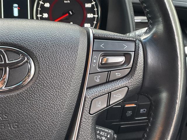 アルファード 2.5S タイプゴールド サンルーフ/純正ディスプレイオーディオ/純正フリップダウンモニター/CD/DVD/BT/USB/フルセグTV/バックカメラ/ETC/両側パワースライドドア/衝突軽減ブレーキ/レーダークルコン(11枚目)