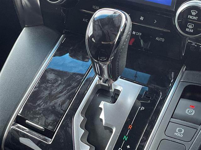 アルファード 2.5S タイプゴールド サンルーフ/純正ディスプレイオーディオ/純正フリップダウンモニター/CD/DVD/BT/USB/フルセグTV/バックカメラ/ETC/両側パワースライドドア/衝突軽減ブレーキ/レーダークルコン(16枚目)