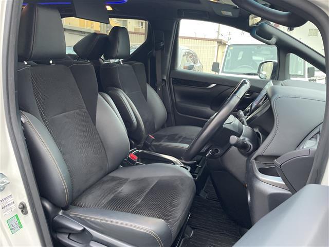 アルファード 2.5S タイプゴールド サンルーフ/純正ディスプレイオーディオ/純正フリップダウンモニター/CD/DVD/BT/USB/フルセグTV/バックカメラ/ETC/両側パワースライドドア/衝突軽減ブレーキ/レーダークルコン(22枚目)