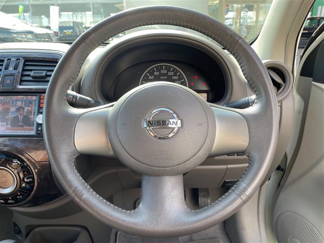 マーチ ボレロ　／純正ディーラーナビ（ＣＤ／ＢＴ／フルセグＴＶ）／バックカメラ／ＥＴＣ／アイドリングストップ／社外ＬＥＤヘッドライト／ＡＵＴＯライト／スマートキー／スペアキー／保証書／取扱説明書（7枚目）