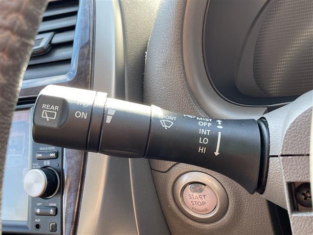 マーチ ボレロ　／純正ディーラーナビ（ＣＤ／ＢＴ／フルセグＴＶ）／バックカメラ／ＥＴＣ／アイドリングストップ／社外ＬＥＤヘッドライト／ＡＵＴＯライト／スマートキー／スペアキー／保証書／取扱説明書（8枚目）