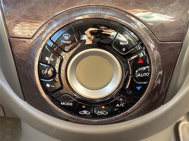 マーチ ボレロ　／純正ディーラーナビ（ＣＤ／ＢＴ／フルセグＴＶ）／バックカメラ／ＥＴＣ／アイドリングストップ／社外ＬＥＤヘッドライト／ＡＵＴＯライト／スマートキー／スペアキー／保証書／取扱説明書（12枚目）