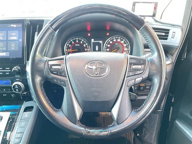 アルファード 2.5S Cパッケージ /ワンオーナー/純正メーカーナビ(CD/DVD/BT/フルセグTV)/JBLプレミアムサラウンドシステム/リアエンターテイメントシステム/全方位カメラ/デジタルインナーミラー/Wサンルーフ(11枚目)