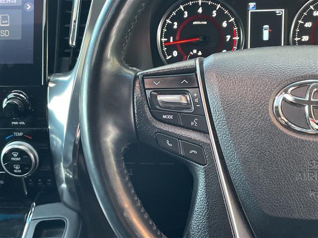 アルファード 2.5S Cパッケージ /ワンオーナー/純正メーカーナビ(CD/DVD/BT/フルセグTV)/JBLプレミアムサラウンドシステム/リアエンターテイメントシステム/全方位カメラ/デジタルインナーミラー/Wサンルーフ(12枚目)