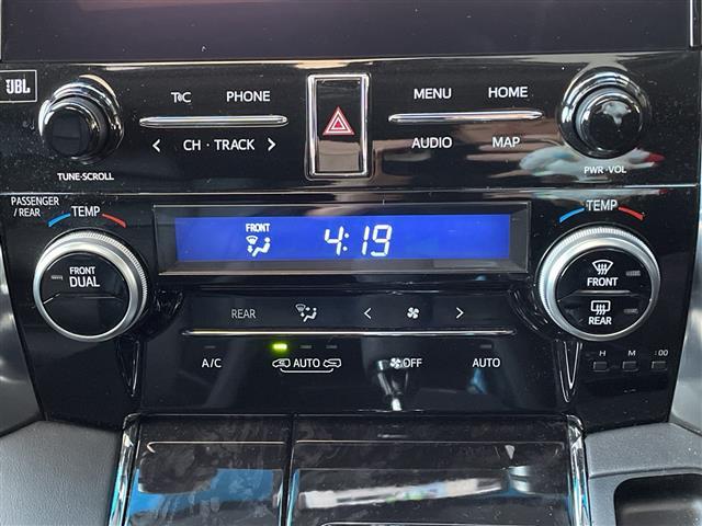 アルファード 2.5S Cパッケージ /ワンオーナー/純正メーカーナビ(CD/DVD/BT/フルセグTV)/JBLプレミアムサラウンドシステム/リアエンターテイメントシステム/全方位カメラ/デジタルインナーミラー/Wサンルーフ(18枚目)