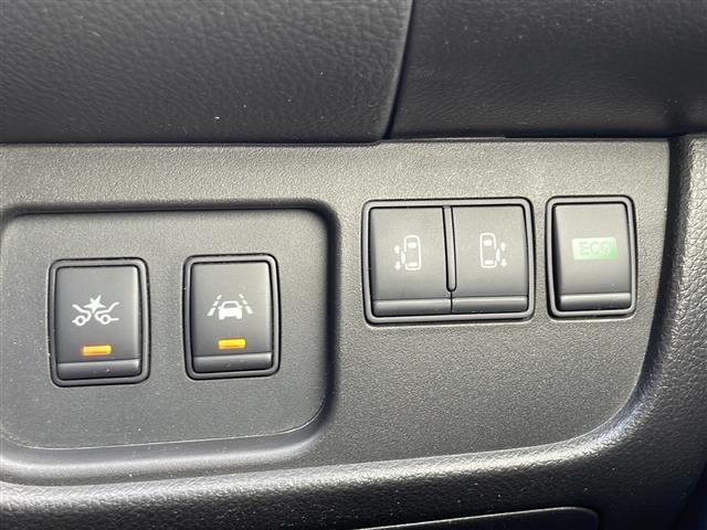 セレナ 20X Vセレクション+セーフティ S-ハイブリッド(4枚目)