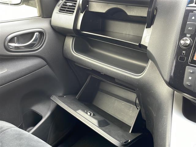 セレナ 20X Vセレクション+セーフティ S-ハイブリッド(19枚目)