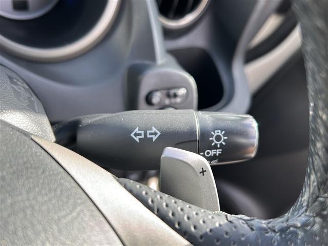 フィットハイブリッド ナビプレミアムセレクション（9枚目）